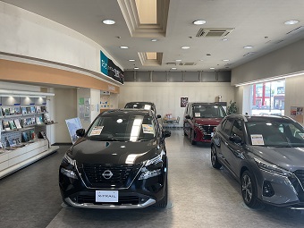 札幌日産自動車株式会社 月寒店 Top